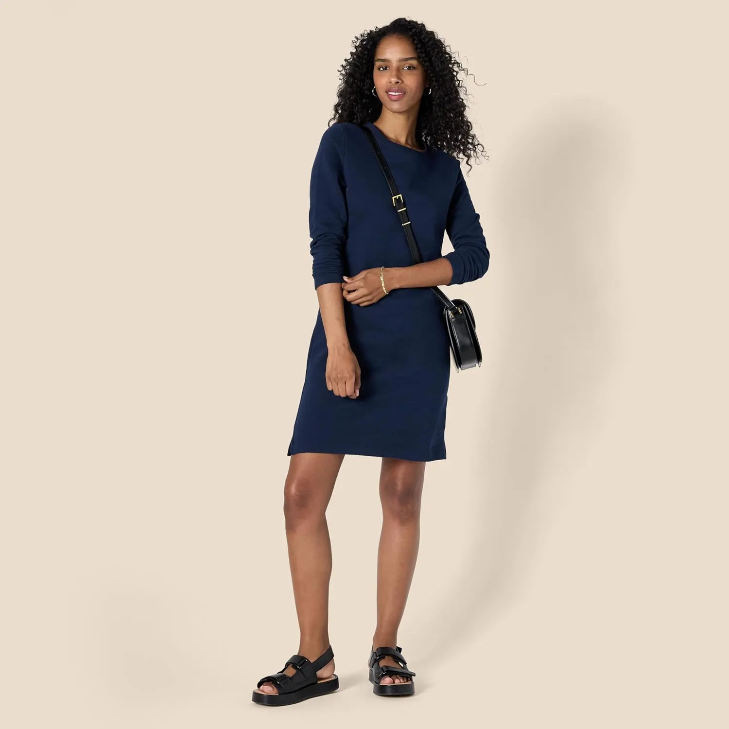 Amazon Essentials Women's Crewneck Long-Sleeve Fleece Above-The-Knee Dress